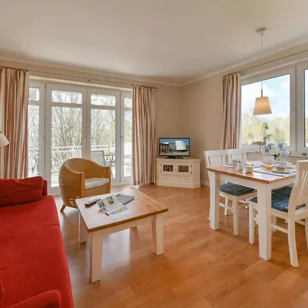 Haus Am Hoevt - 8 Apartment *